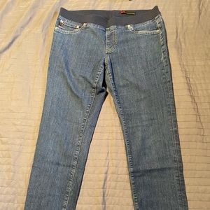AG Adriano Goldschmied Maternity jeans size 31